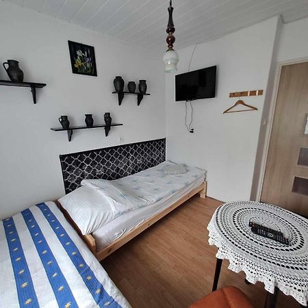 Pokoje Goscinne U Marysi Nowy Sącz Exterior foto